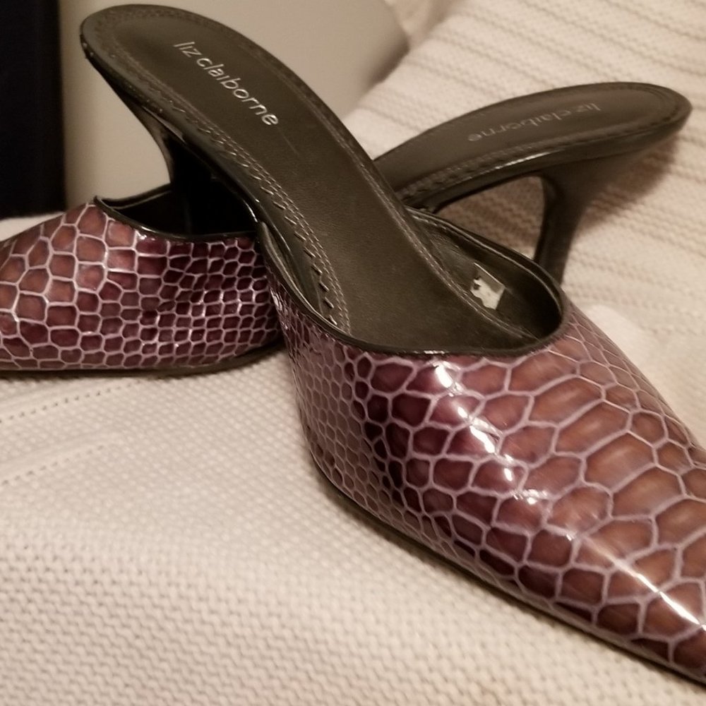 shoes - Picture 4 of 4